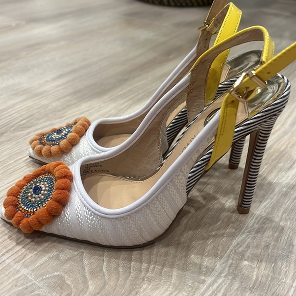 River Island - Picture 4 of 8